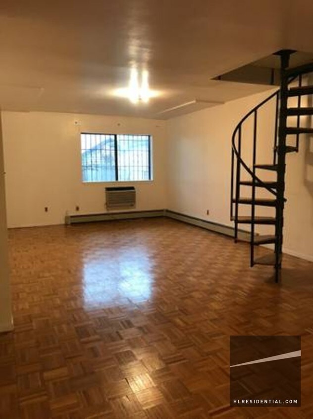 Foto del edificio - 8640 55th Ave