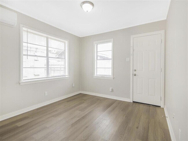 Building Photo - 1313 Malvern St