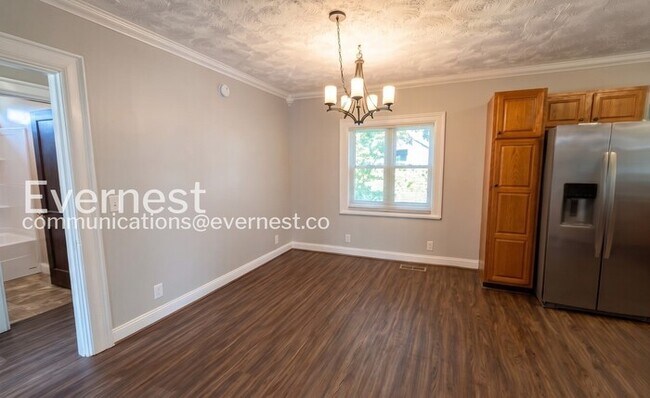 Foto del edificio - 507 S Lovell Ave