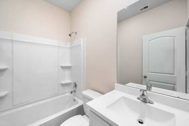 Building Photo - 3207 Sea Nettles Dr