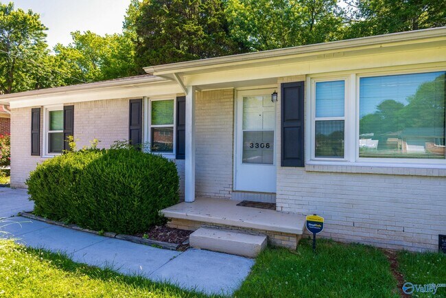 Building Photo - 3306 Reynolds Dr NW