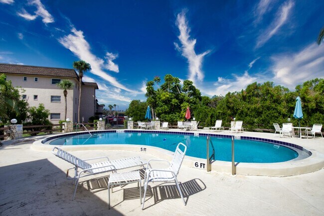Foto del edificio - Annual Unfurnished 2 Bedroom 2 Bathroom Co...