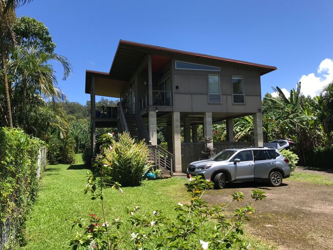 Foto del edificio - Furnished 1 Bedroom 1 Bath in Wainiha Valley