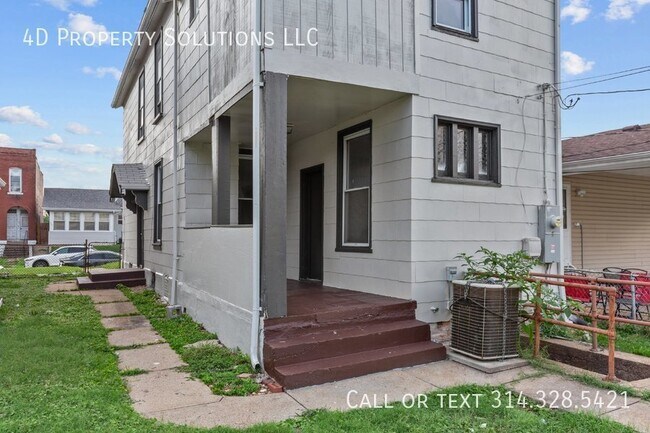 Building Photo - 6204 Vermont Ave