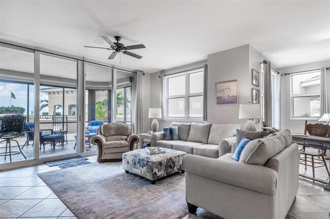 Foto del edificio - 3313 Sunset Key Cir