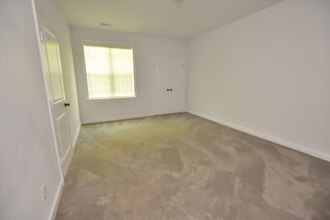 Building Photo - 512-A Amerson Court