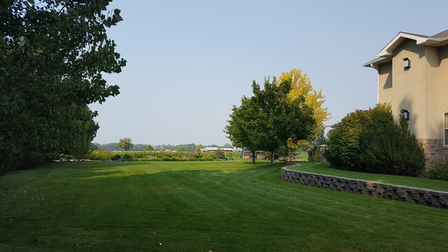 Foto del edificio - Little Bear Bluff Farm