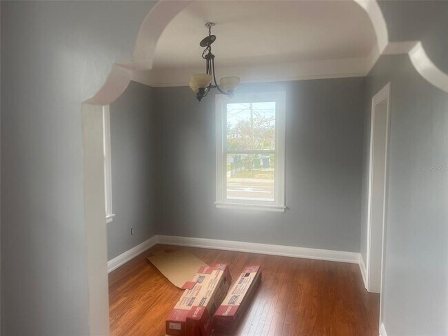 Foto del edificio - 2323 W North B St