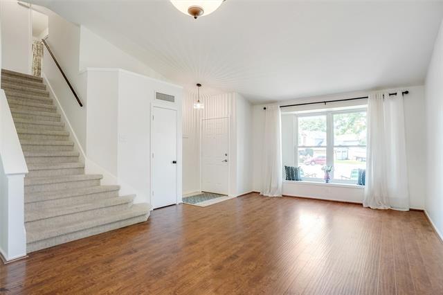 Foto del edificio - 1602 Stoneway Dr