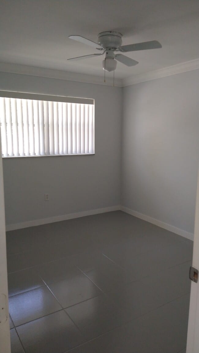 Foto del edificio - 15619 SW 73rd Circle Ter