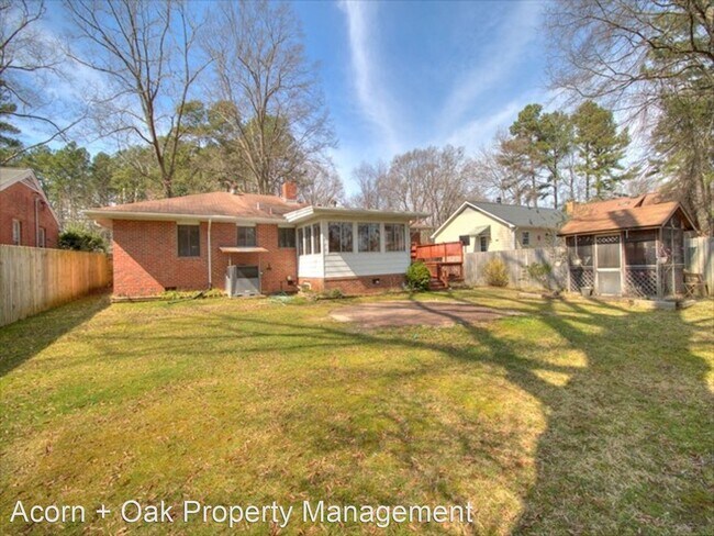 Foto del edificio - 3 br, 1 bath House - 2712 Omah St