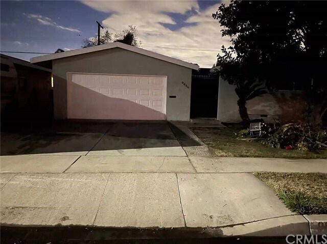Foto del edificio - 9856 Towneway Dr