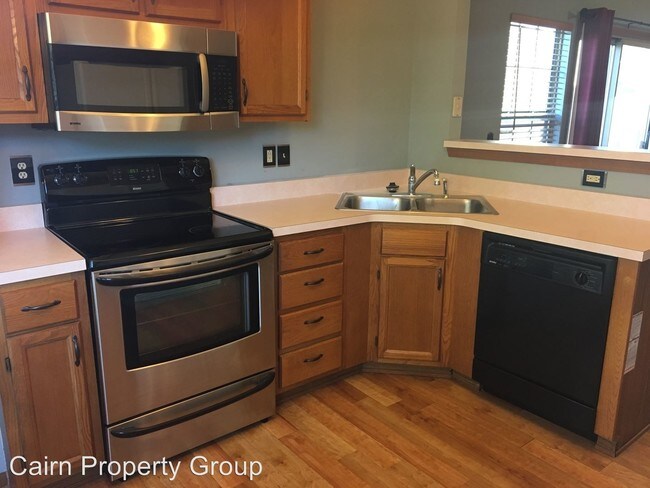 Foto del edificio - 3 br, 2 bath House - 4943 Peony Place