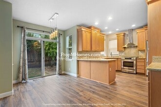 Building Photo - 12547 SW Canvasback Way
