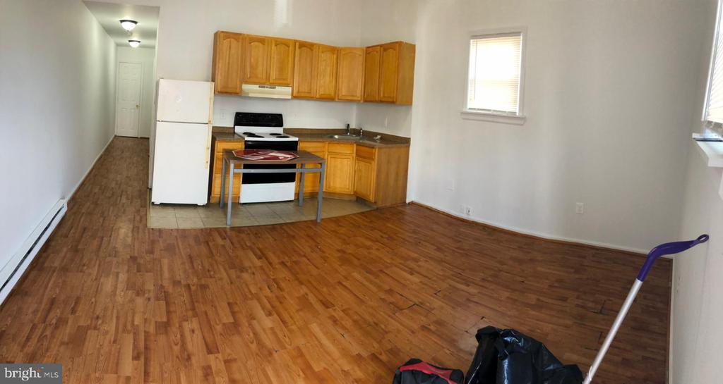 Foto principal - 3434 H St