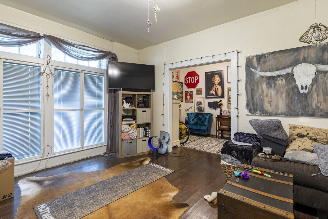 Photo - Audubon Manor Apartments