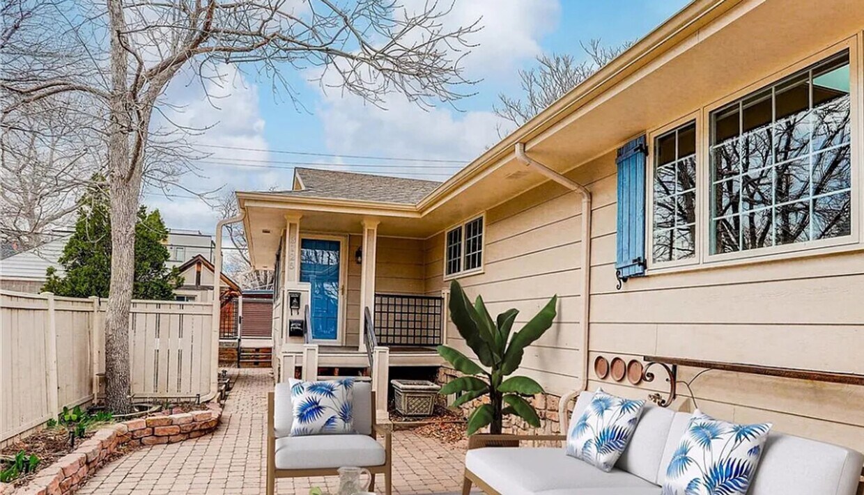 Foto principal - 3125 N Raleigh St