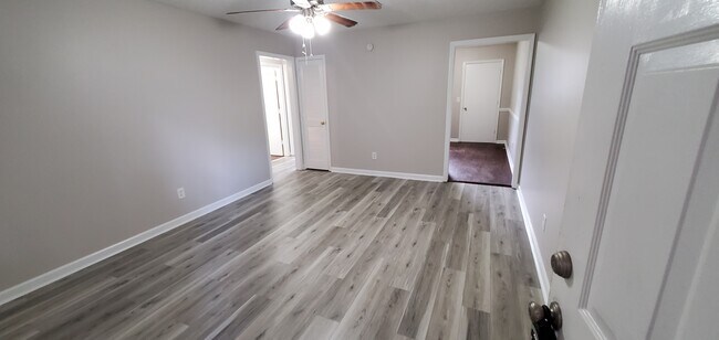 Building Photo - 138 Hibiscus Dr