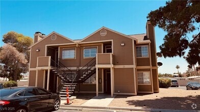 Building Photo - 2685 Bryandouglas Dr