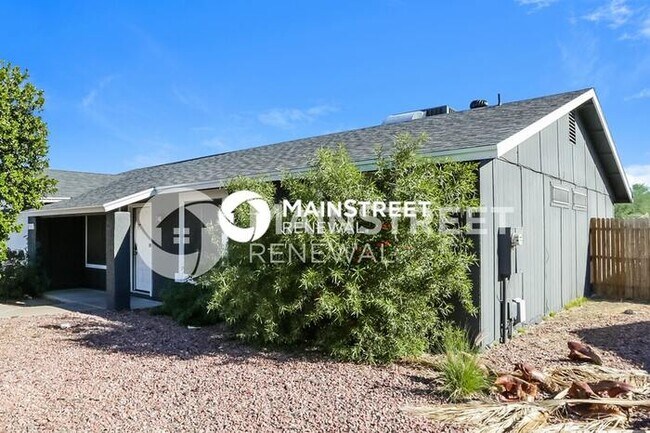 Foto del edificio - 4 Bedroom Pet-Friendly Home in Chandler, A...