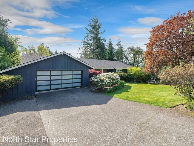 Building Photo - 4 br, 3 bath House - 3616 SW 55th Dr
