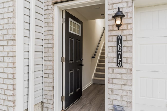 Building Photo - 7675 Felder Dr
