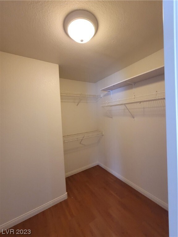 Building Photo - 705 Shirehampton Dr