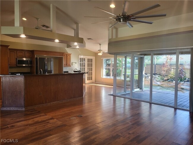 Foto del edificio - 2115 NW 3rd Ave