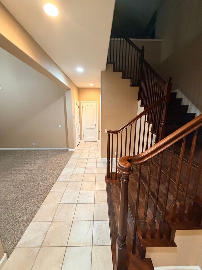 Building Photo - 4025 St Remy Ct