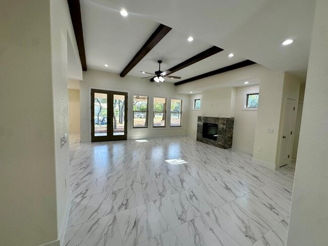 Foto del edificio - 904 Wooten St