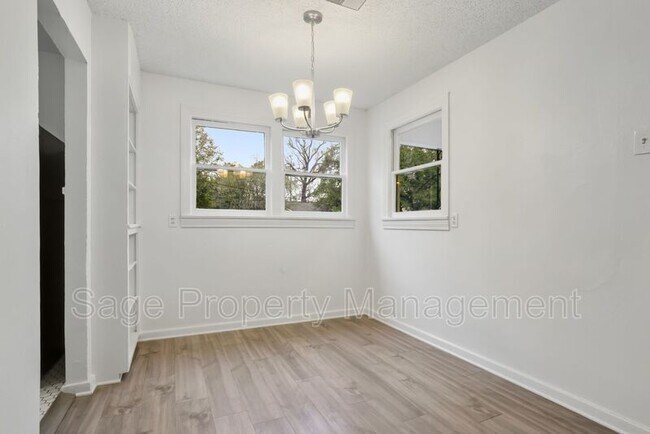 Building Photo - 863 W Mc Kinley St