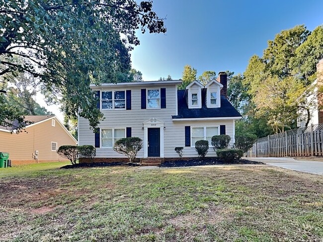 Building Photo - 2818 Dellinger Dr