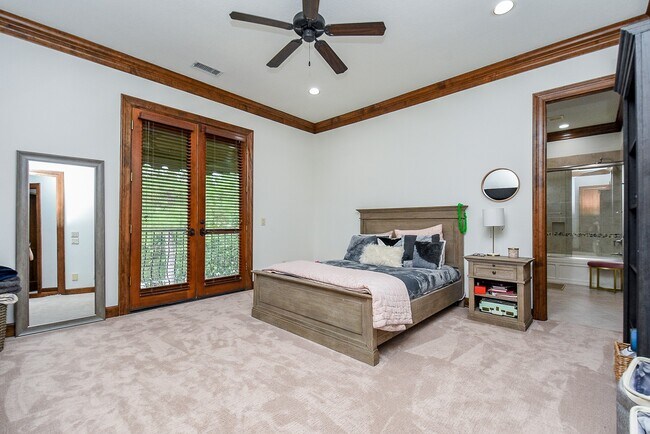 Foto del edificio - 10 Player Pond Pl