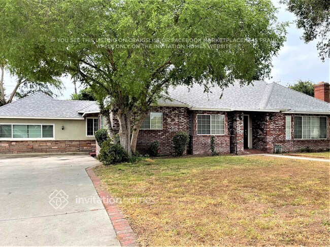 Building Photo - 3220 Broadmoor Blvd