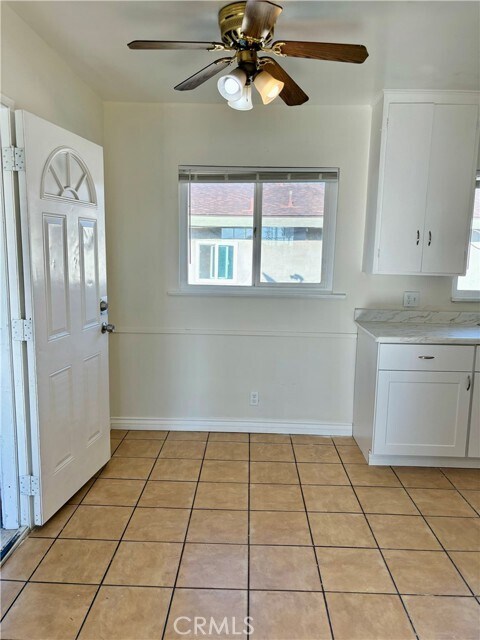 Foto del edificio - 605 W D St