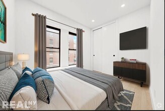 Building Photo - 704 Eighth Avenue