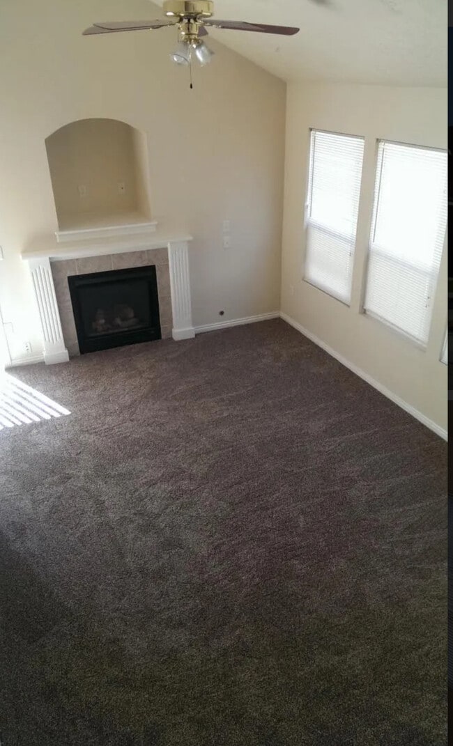 Building Photo - 6727 W Morris Hill Ln