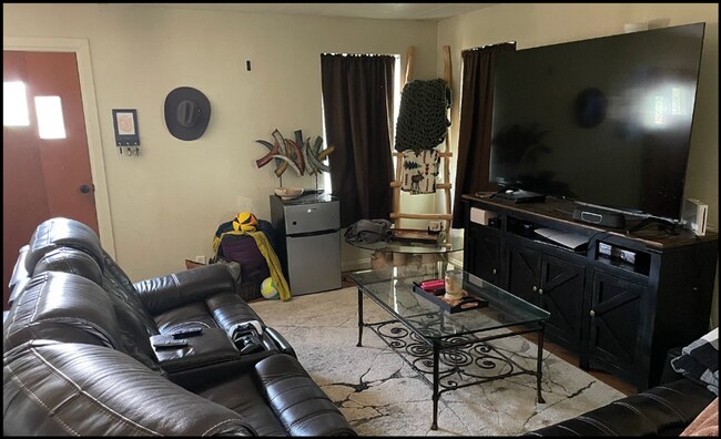 Foto del edificio - 4728 County Rd 40