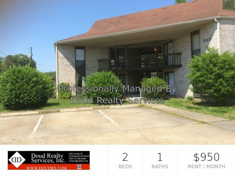 Primary Photo - 300 Garcia Dr