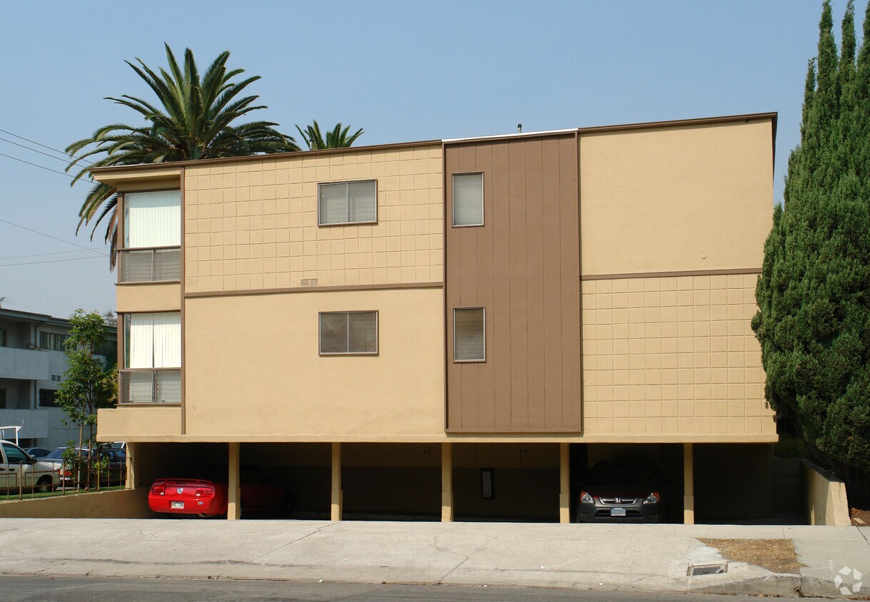 Foto del edificio - 8407 Clinton St