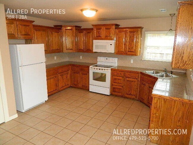 Foto del edificio - Gorgeous Single Family Home Off Of Mount C...