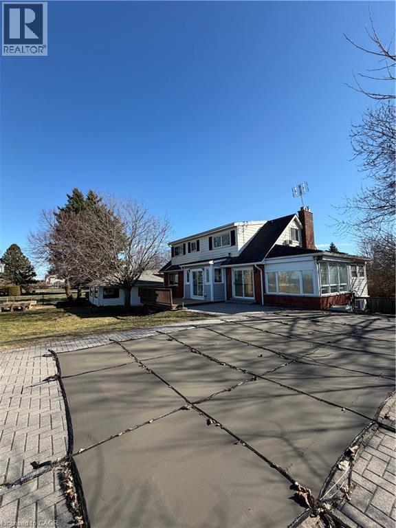 Building Photo - 805 Ridge Rd