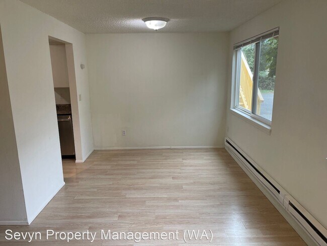 Building Photo - 2 br, 10 bath House - 8617 8th Ave W.