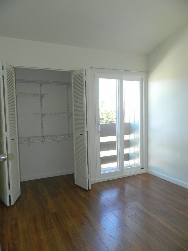Building Photo - 95-112 Kipapa Drive - 422