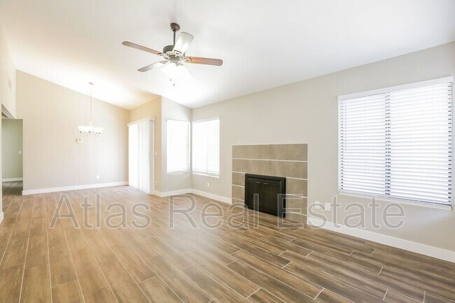 Building Photo - 118 Parrish Ln