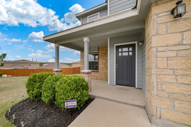 Building Photo - 3815 Mahogany Cove