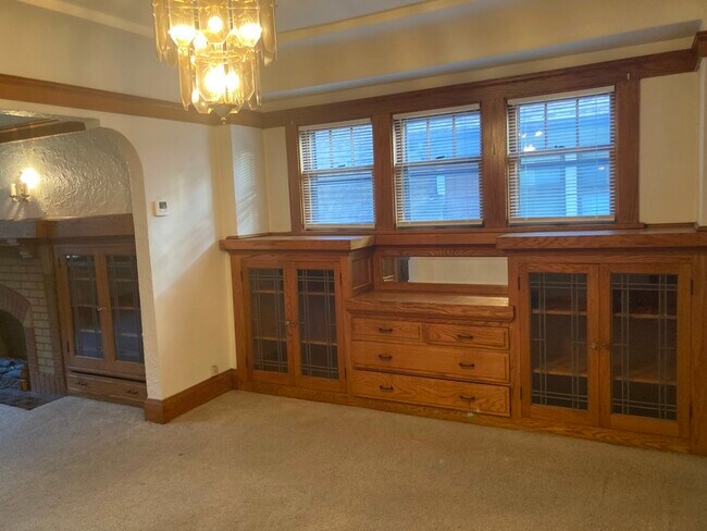 Foto del edificio - 2569 N 61st St