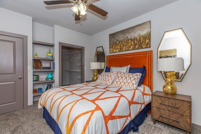 Foto del edificio - 9393 Farm to Market 1960 Bypass Rd W