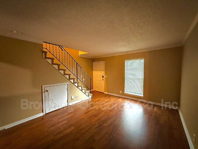 Foto del edificio - 1519B 21st Ave N