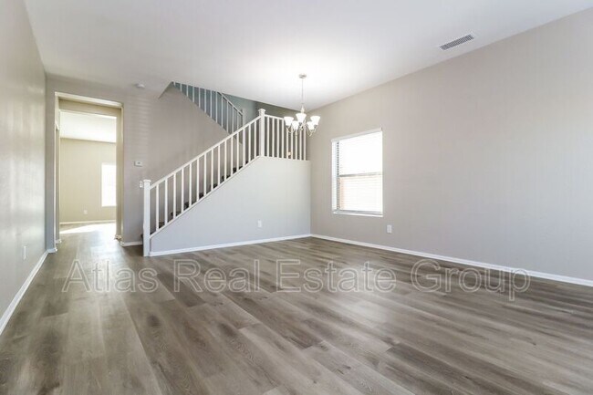 Building Photo - 13771 W Mauna Loa Ln